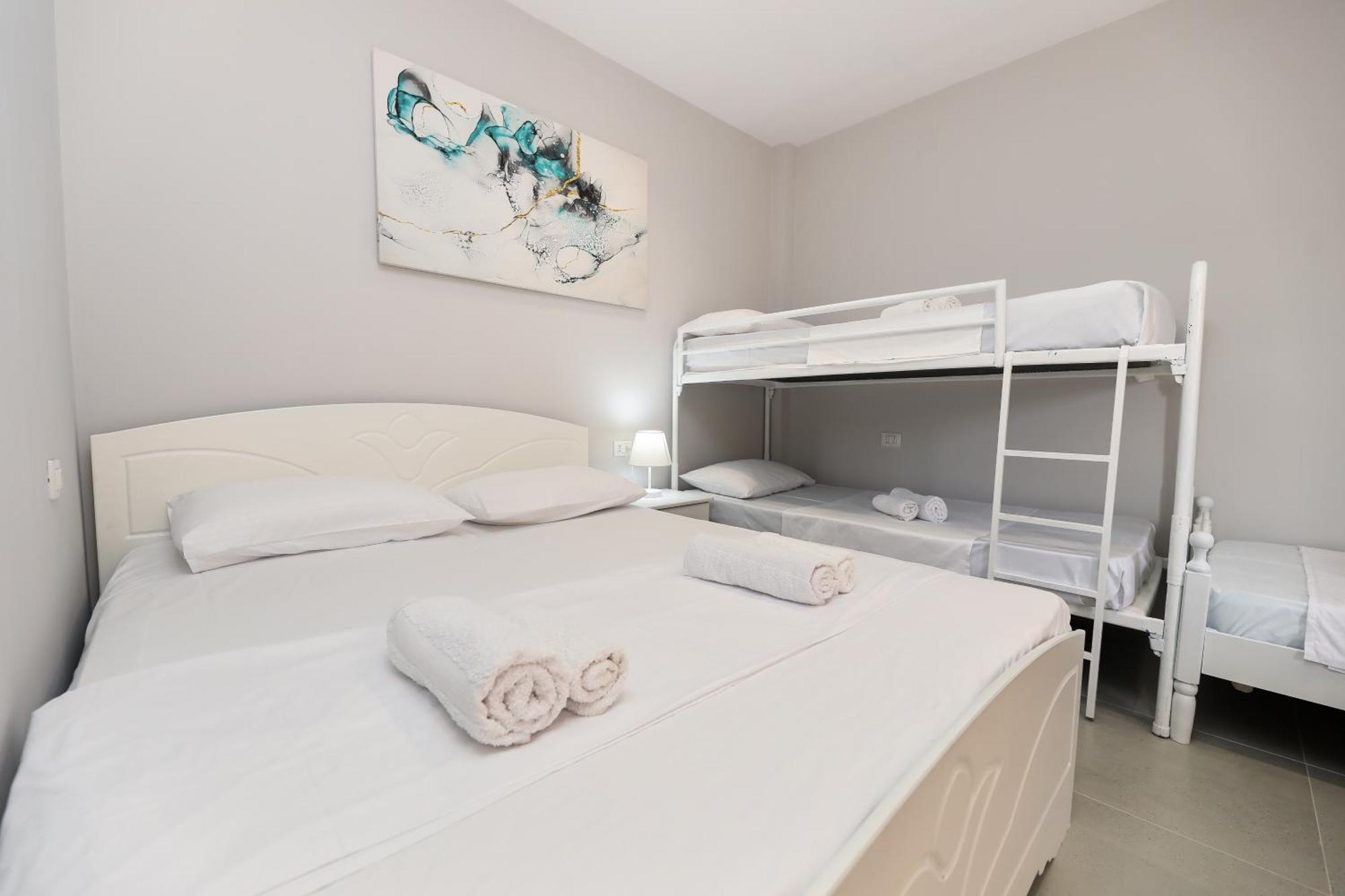Vila Feliz - Premium Rooms With Free Private Parking Vlorë Εξωτερικό φωτογραφία