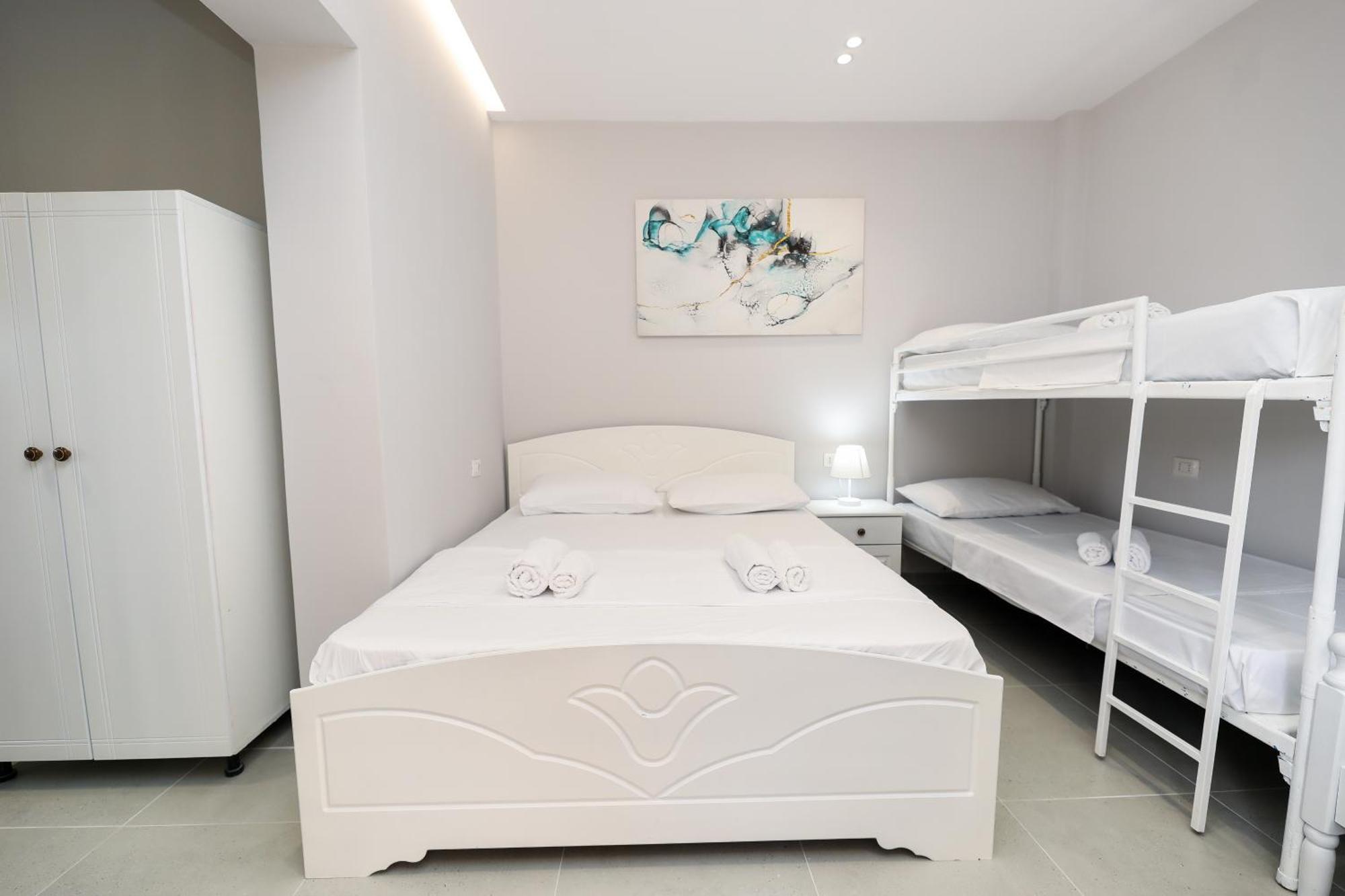 Vila Feliz - Premium Rooms With Free Private Parking Vlorë Εξωτερικό φωτογραφία