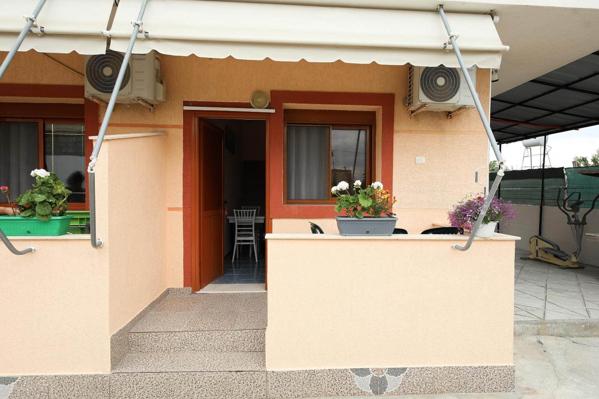 Vila Feliz - Premium Rooms With Free Private Parking Vlorë Εξωτερικό φωτογραφία