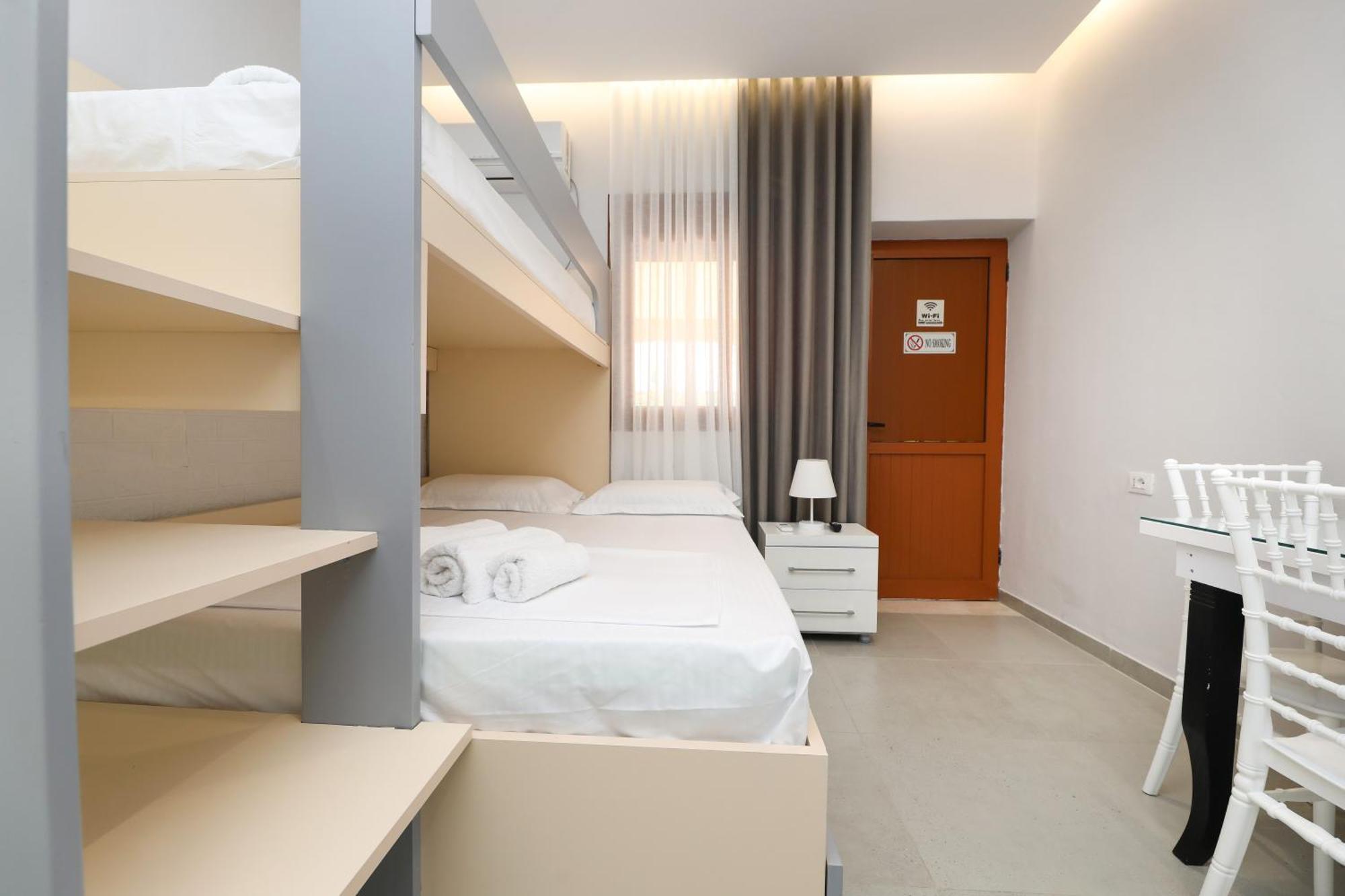 Vila Feliz - Premium Rooms With Free Private Parking Vlorë Εξωτερικό φωτογραφία