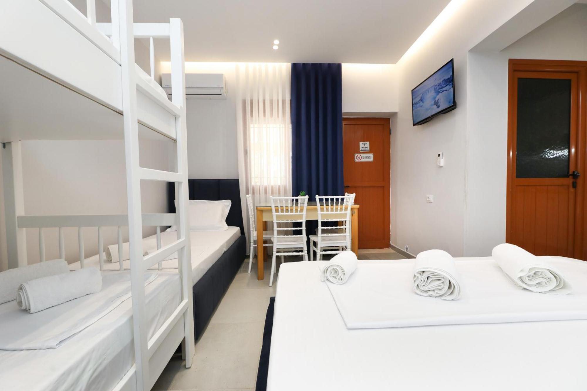 Vila Feliz - Premium Rooms With Free Private Parking Vlorë Εξωτερικό φωτογραφία