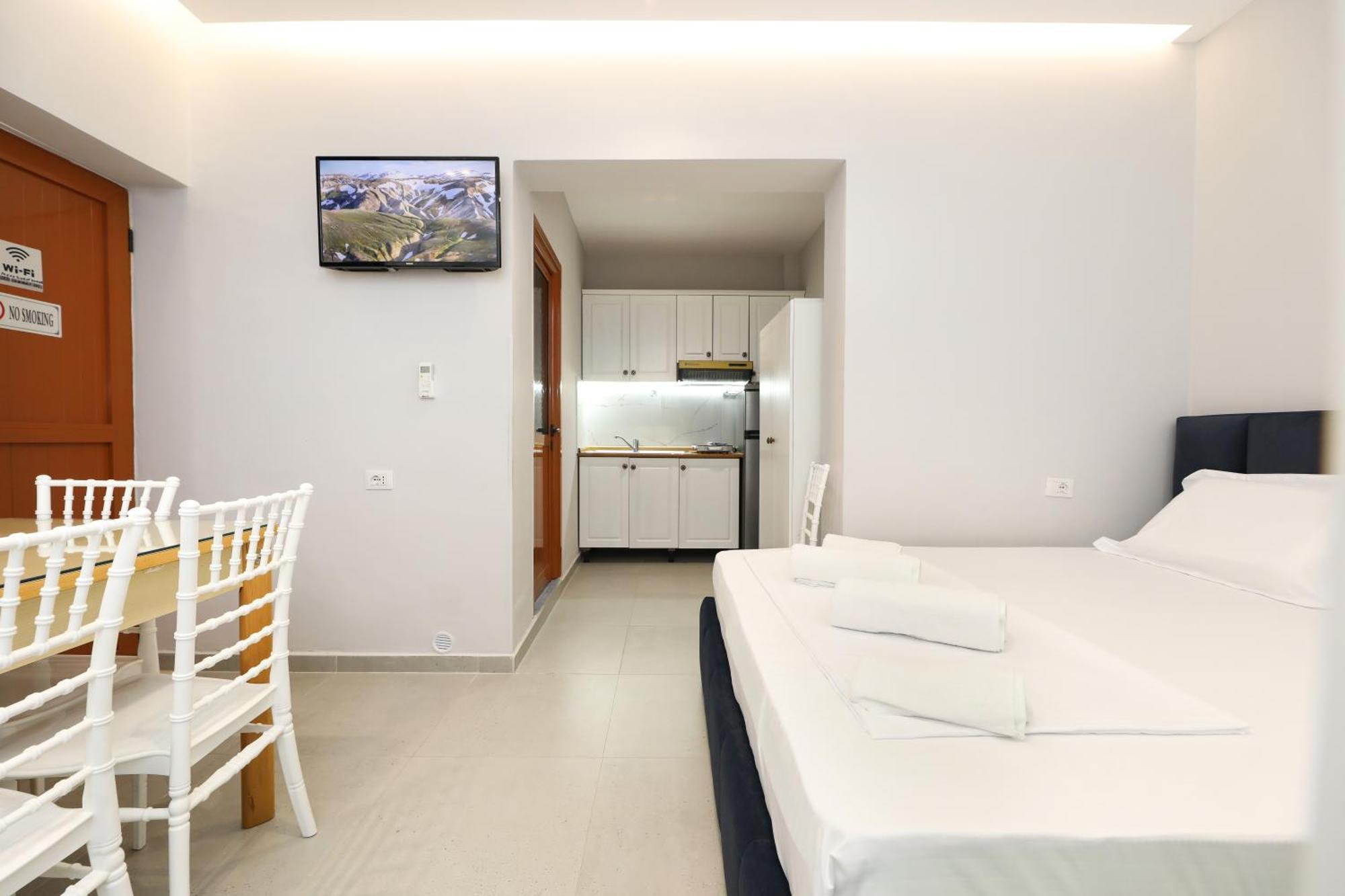 Vila Feliz - Premium Rooms With Free Private Parking Vlorë Εξωτερικό φωτογραφία