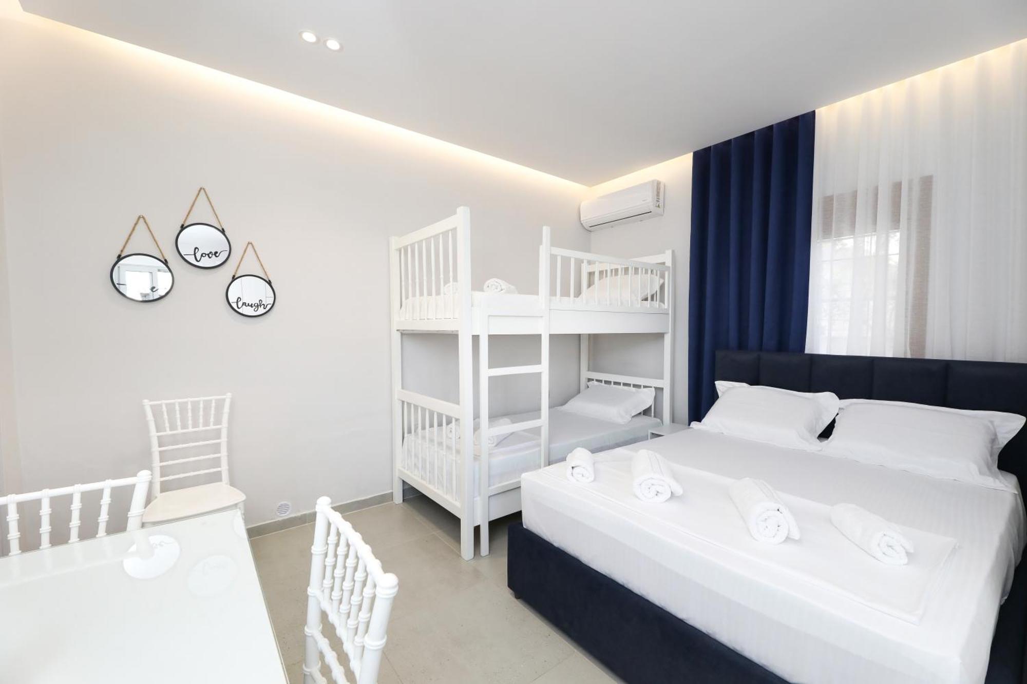 Vila Feliz - Premium Rooms With Free Private Parking Vlorë Εξωτερικό φωτογραφία